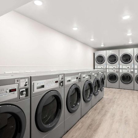 Woodspring Suites Savannah West Chatham Parkway Eksteriør bilde